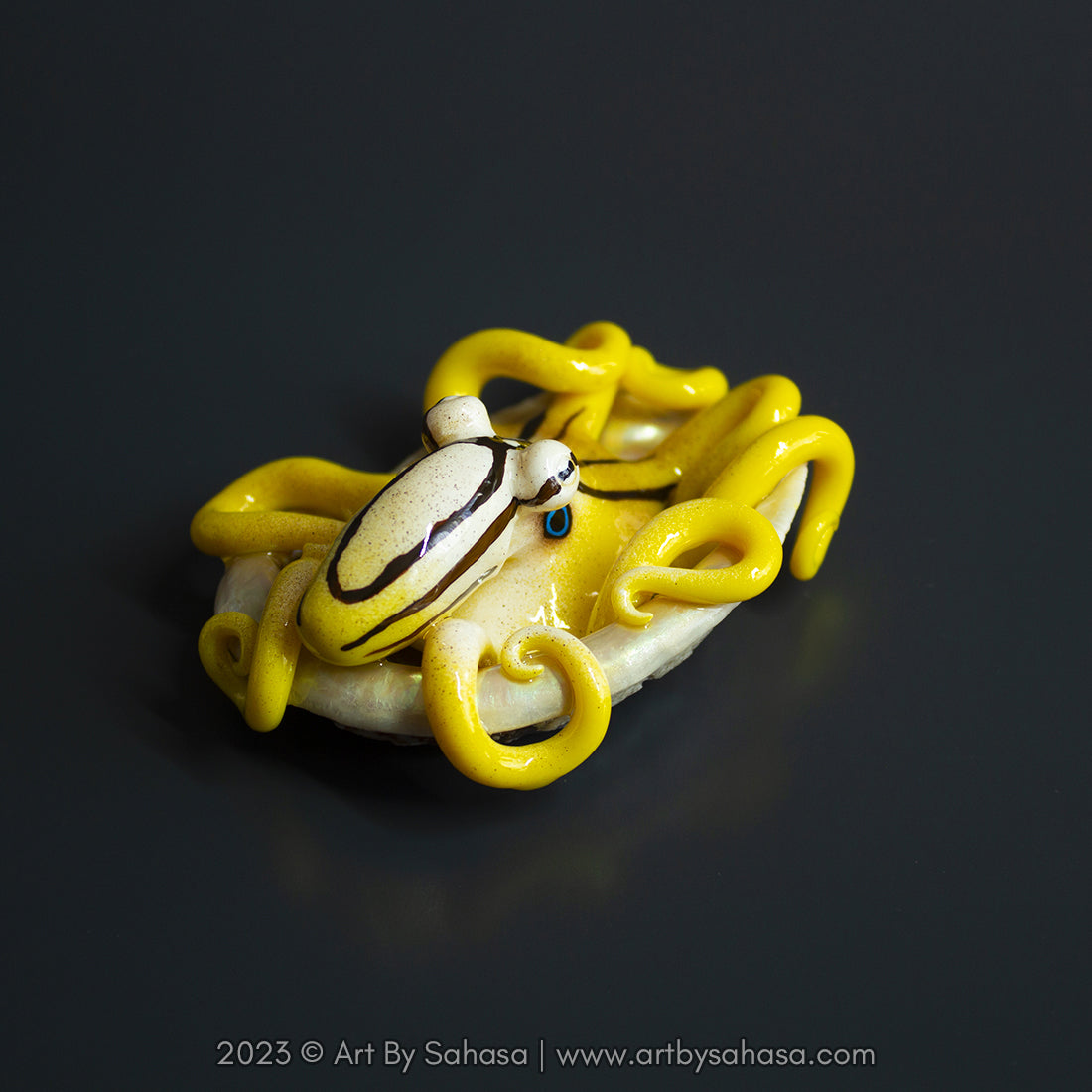 ELODIE - Shelltopus - OOAK Mototi Octopus Sculpture