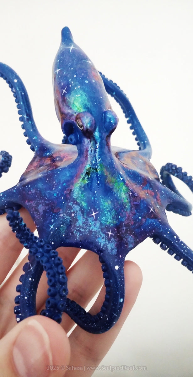 TARAK - 105 x 190 x 105mm - OOAK Nebula Octopus Sculpture