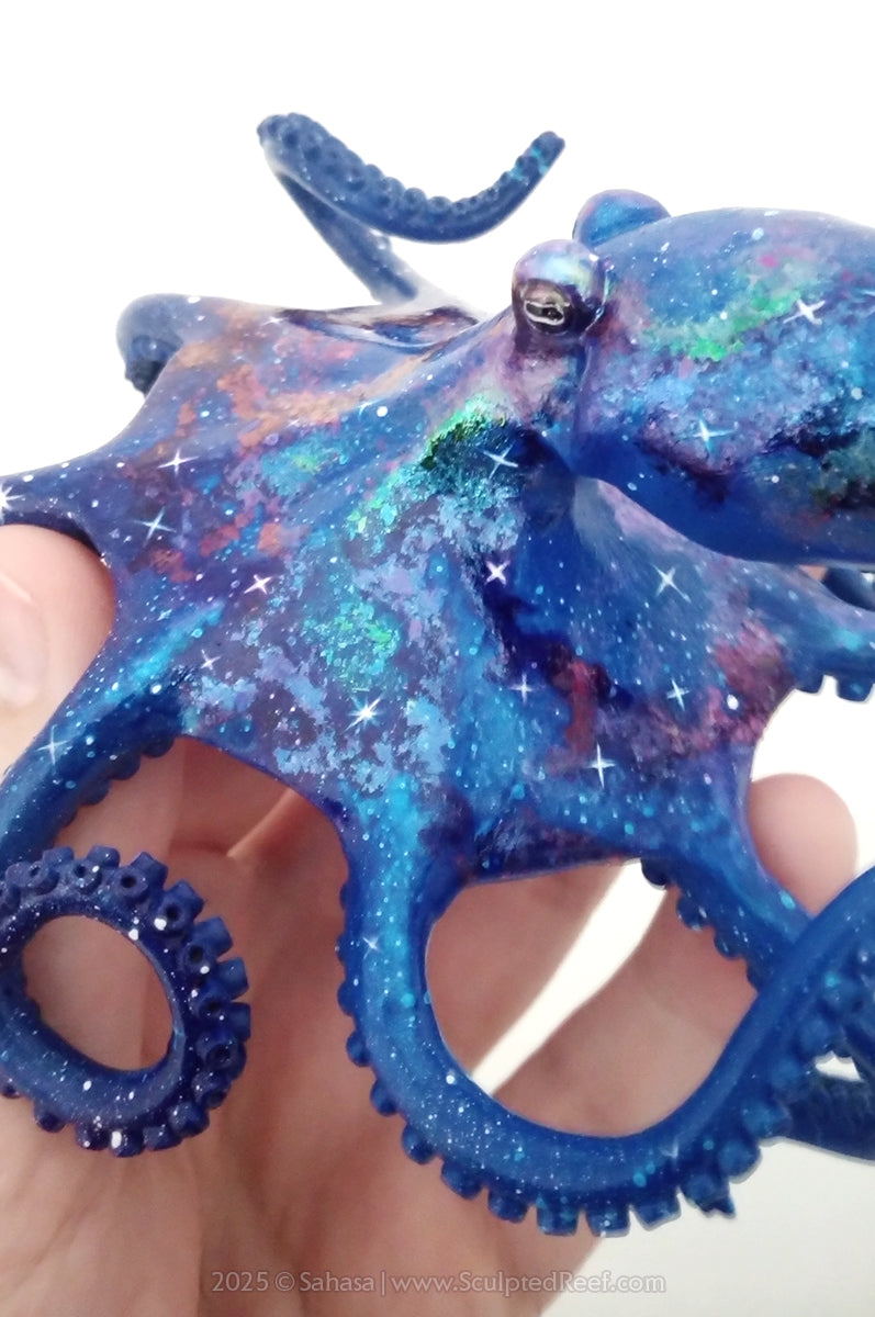 TARAK - 105 x 190 x 105mm - OOAK Nebula Octopus Sculpture