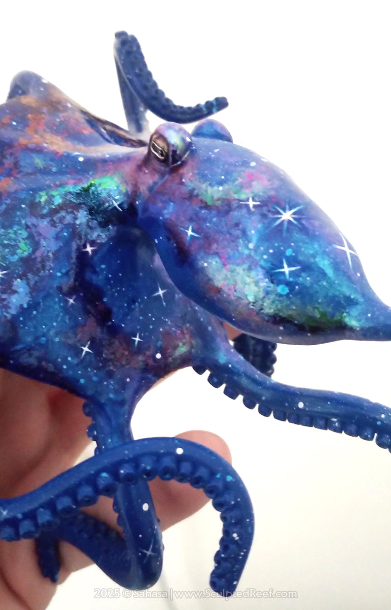 TARAK - 105 x 190 x 105mm - OOAK Nebula Octopus Sculpture