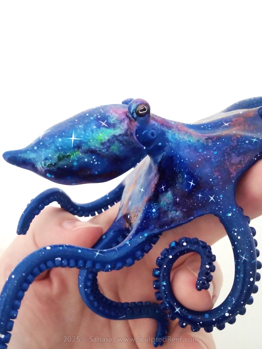 TARAK - 105 x 190 x 105mm - OOAK Nebula Octopus Sculpture