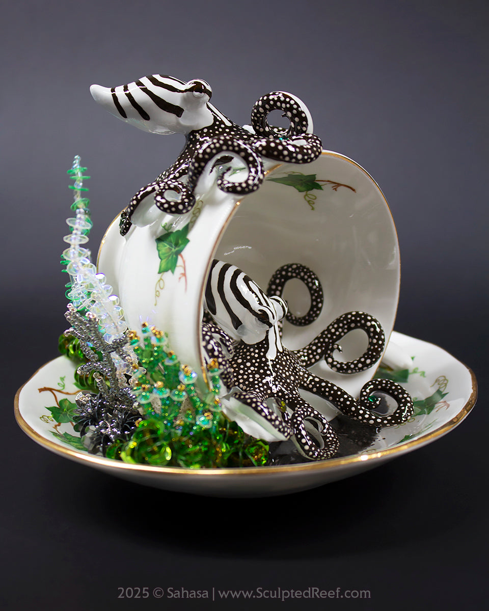 No.5 "A COZY DEN III" - Sculpted Reef Series - Larger Pacific Striped Octopus Sculpture