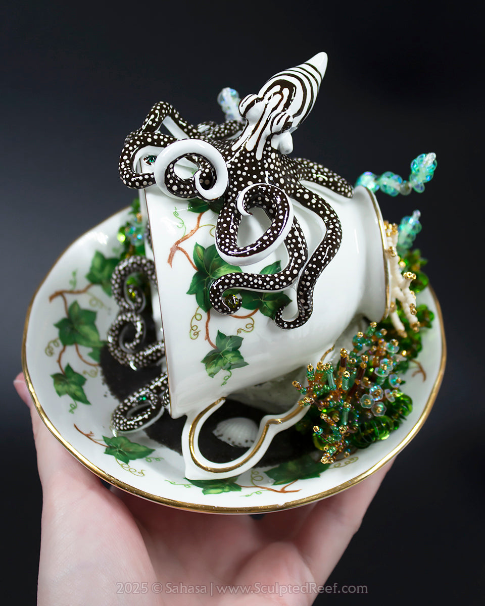 No.5 "A COZY DEN III" - Sculpted Reef Series - Larger Pacific Striped Octopus Sculpture