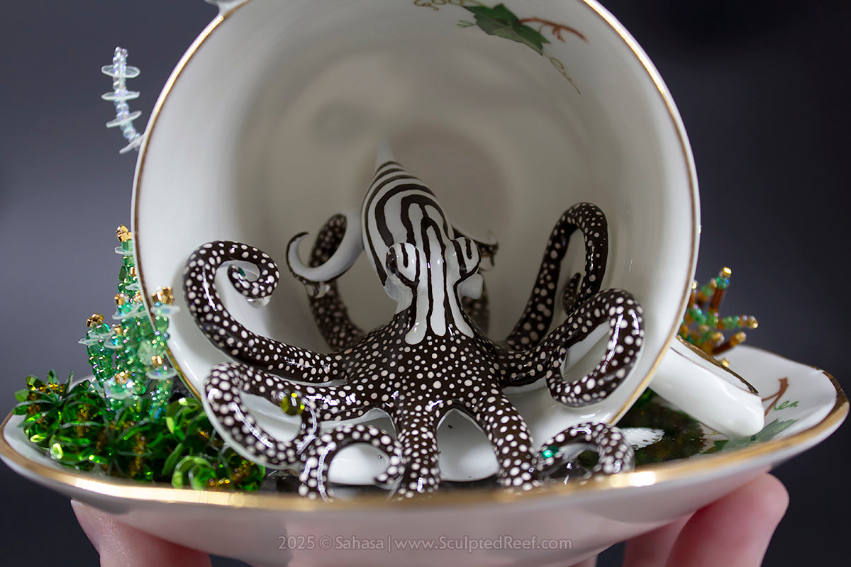 No.5 "A COZY DEN III" - Sculpted Reef Series - Larger Pacific Striped Octopus Sculpture