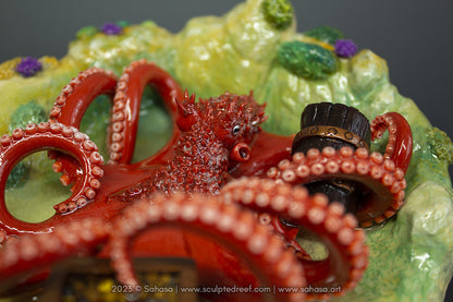 GIANT PACIFIC OCTOPUS - 145 x 145 x 60mm - Giant Pacific Octopus Sculpture