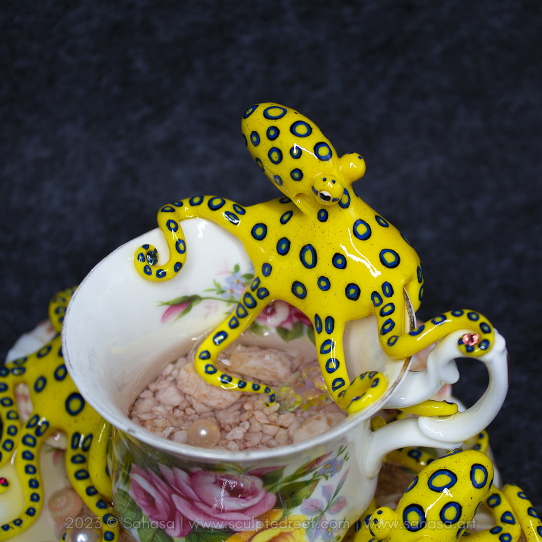 No.36 SUMMER'S ROSE - Octopus Tea Cup Signature Series - Blue Ringed Octopus Sculpture