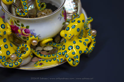 No.38 THORNTON HALL - Octopus Tea Cup Signature Series - Blue Ringed Octopus Sculpture