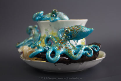 No.40 OCTOPUS GARDEN V - Octopus Tea Cup Signature Series - Caribbean Reef Octopus Sculptures