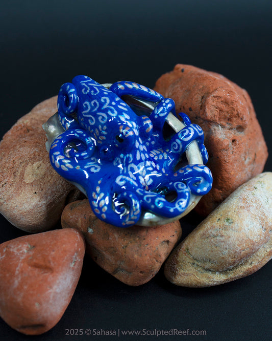 ESME - Shelltopus (Baby) - OOAK Octopus Sculpture