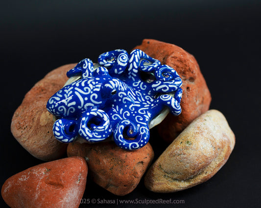 DAPHNE - Shelltopus (Baby) - OOAK Octopus Sculpture