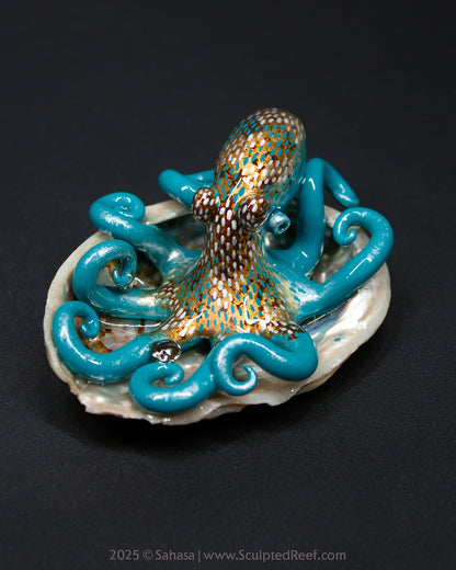 CALLIOPE - Shelltopus - OOAK Caribbean Reef Octopus Sculpture