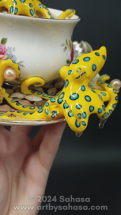 No.38 THORNTON HALL - Octopus Tea Cup Signature Series - Blue Ringed Octopus Sculpture